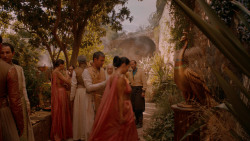 extant_GameOfThrones_2x05-TheGhostOfHarrenhal_3593
