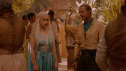 extant_GameOfThrones_2x05-TheGhostOfHarrenhal_3597