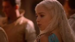 extant_GameOfThrones_2x05-TheGhostOfHarrenhal_3601