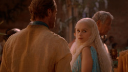 extant_GameOfThrones_2x05-TheGhostOfHarrenhal_3605