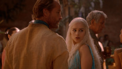 extant_GameOfThrones_2x05-TheGhostOfHarrenhal_3606