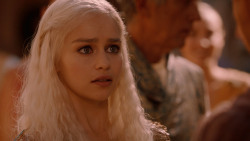 extant_GameOfThrones_2x05-TheGhostOfHarrenhal_3683