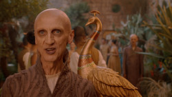 extant_GameOfThrones_2x05-TheGhostOfHarrenhal_3686