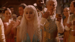 extant_GameOfThrones_2x05-TheGhostOfHarrenhal_3703