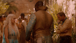 extant_GameOfThrones_2x05-TheGhostOfHarrenhal_3723