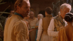 extant_GameOfThrones_2x05-TheGhostOfHarrenhal_3769