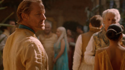 extant_GameOfThrones_2x05-TheGhostOfHarrenhal_3779