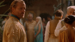 extant_GameOfThrones_2x05-TheGhostOfHarrenhal_3781