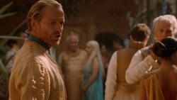 extant_GameOfThrones_2x05-TheGhostOfHarrenhal_3782