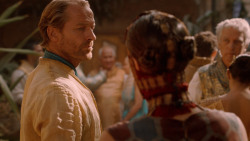 extant_GameOfThrones_2x05-TheGhostOfHarrenhal_3793