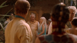 extant_GameOfThrones_2x05-TheGhostOfHarrenhal_3797