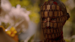 extant_GameOfThrones_2x05-TheGhostOfHarrenhal_3812