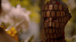 extant_GameOfThrones_2x05-TheGhostOfHarrenhal_3813