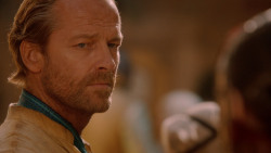 extant_GameOfThrones_2x05-TheGhostOfHarrenhal_3815