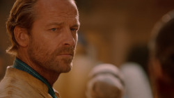 extant_GameOfThrones_2x05-TheGhostOfHarrenhal_3817