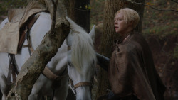 extant_GameOfThrones_2x05-TheGhostOfHarrenhal_3844