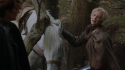 extant_GameOfThrones_2x05-TheGhostOfHarrenhal_3846