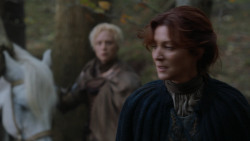 extant_GameOfThrones_2x05-TheGhostOfHarrenhal_3859