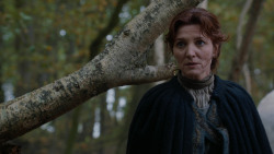 extant_GameOfThrones_2x05-TheGhostOfHarrenhal_3872