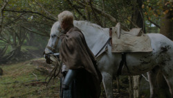 extant_GameOfThrones_2x05-TheGhostOfHarrenhal_3886