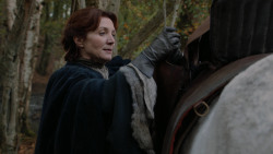 extant_GameOfThrones_2x05-TheGhostOfHarrenhal_3893