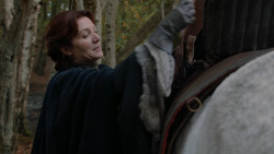 extant_GameOfThrones_2x05-TheGhostOfHarrenhal_3895