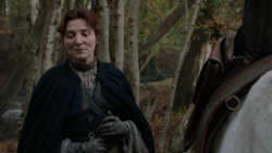 extant_GameOfThrones_2x05-TheGhostOfHarrenhal_3908