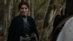 extant_GameOfThrones_2x05-TheGhostOfHarrenhal_3919