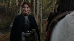 extant_GameOfThrones_2x05-TheGhostOfHarrenhal_3927