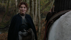 extant_GameOfThrones_2x05-TheGhostOfHarrenhal_3929