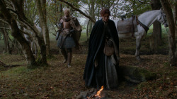 extant_GameOfThrones_2x05-TheGhostOfHarrenhal_3943