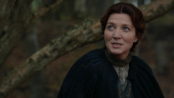 extant_GameOfThrones_2x05-TheGhostOfHarrenhal_3979