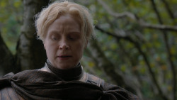 extant_GameOfThrones_2x05-TheGhostOfHarrenhal_3992