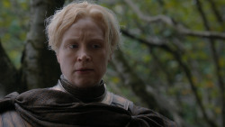 extant_GameOfThrones_2x05-TheGhostOfHarrenhal_3997