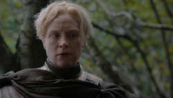 extant_GameOfThrones_2x05-TheGhostOfHarrenhal_3998