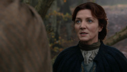 extant_GameOfThrones_2x05-TheGhostOfHarrenhal_4020
