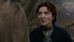 extant_GameOfThrones_2x05-TheGhostOfHarrenhal_4030