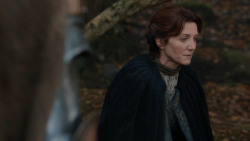 extant_GameOfThrones_2x05-TheGhostOfHarrenhal_4052