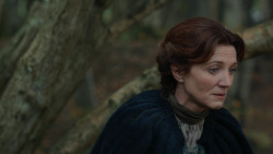 extant_GameOfThrones_2x05-TheGhostOfHarrenhal_4058