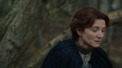 extant_GameOfThrones_2x05-TheGhostOfHarrenhal_4059