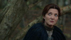 extant_GameOfThrones_2x05-TheGhostOfHarrenhal_4062