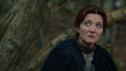 extant_GameOfThrones_2x05-TheGhostOfHarrenhal_4065