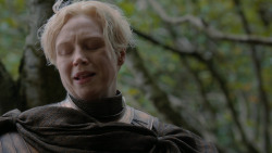 extant_GameOfThrones_2x05-TheGhostOfHarrenhal_4069