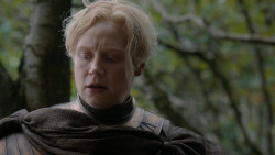 extant_GameOfThrones_2x05-TheGhostOfHarrenhal_4073