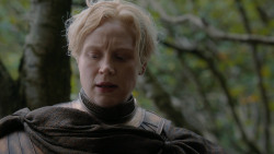 extant_GameOfThrones_2x05-TheGhostOfHarrenhal_4075