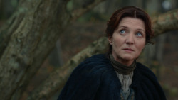 extant_GameOfThrones_2x05-TheGhostOfHarrenhal_4086