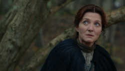 extant_GameOfThrones_2x05-TheGhostOfHarrenhal_4089