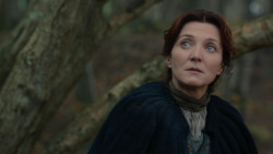 extant_GameOfThrones_2x05-TheGhostOfHarrenhal_4099