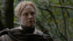 extant_GameOfThrones_2x05-TheGhostOfHarrenhal_4100