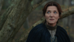 extant_GameOfThrones_2x05-TheGhostOfHarrenhal_4112